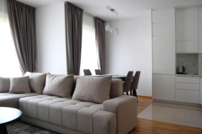 Status-M Apartments 95